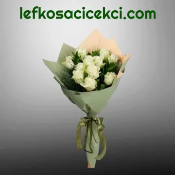 11 Beyaz Gül Buketi