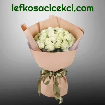 35 Beyaz Gül Buketi