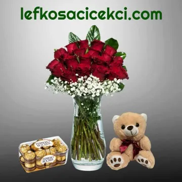 Vazoda 21 Kırmızı Gül Çikolata ve Ayıcık
